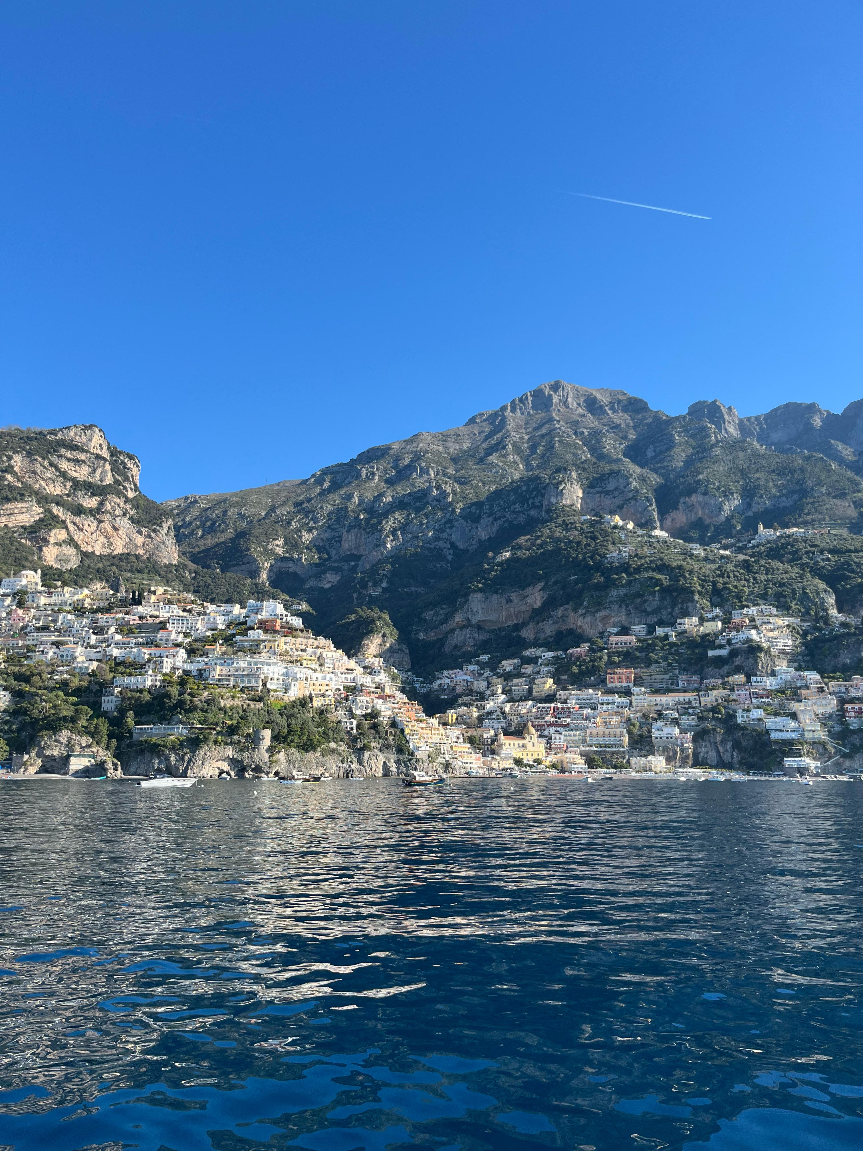 Tour in barca di gruppo in costiera amalfitana, positano e Amalfi da sorrento